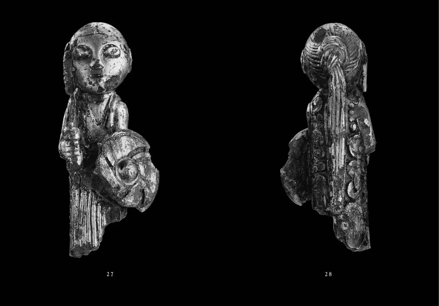 The Comparative Sigrdrífumál - Hyldyr - Haus Nostromo