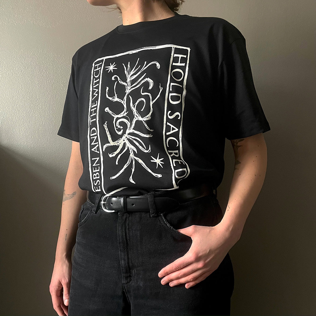 "Pagan" T-Shirt - Esben And The Witch - Haus Nostromo