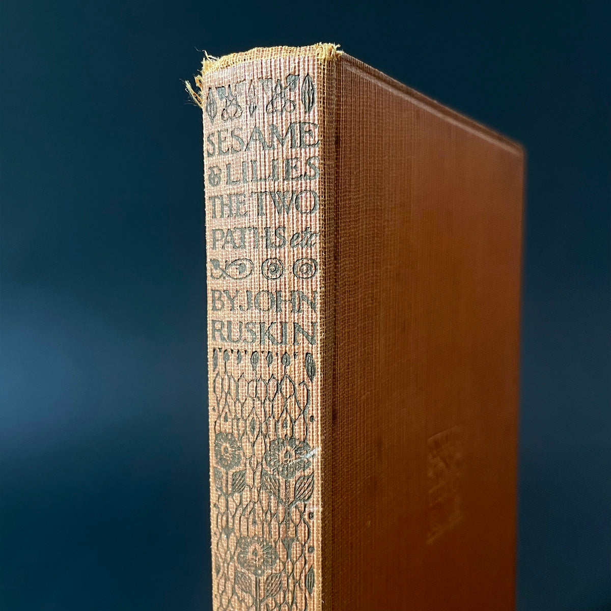 Sesame & Lilies, The Two Paths & The King Of The Golden River - John Ruskin (WYRM002)