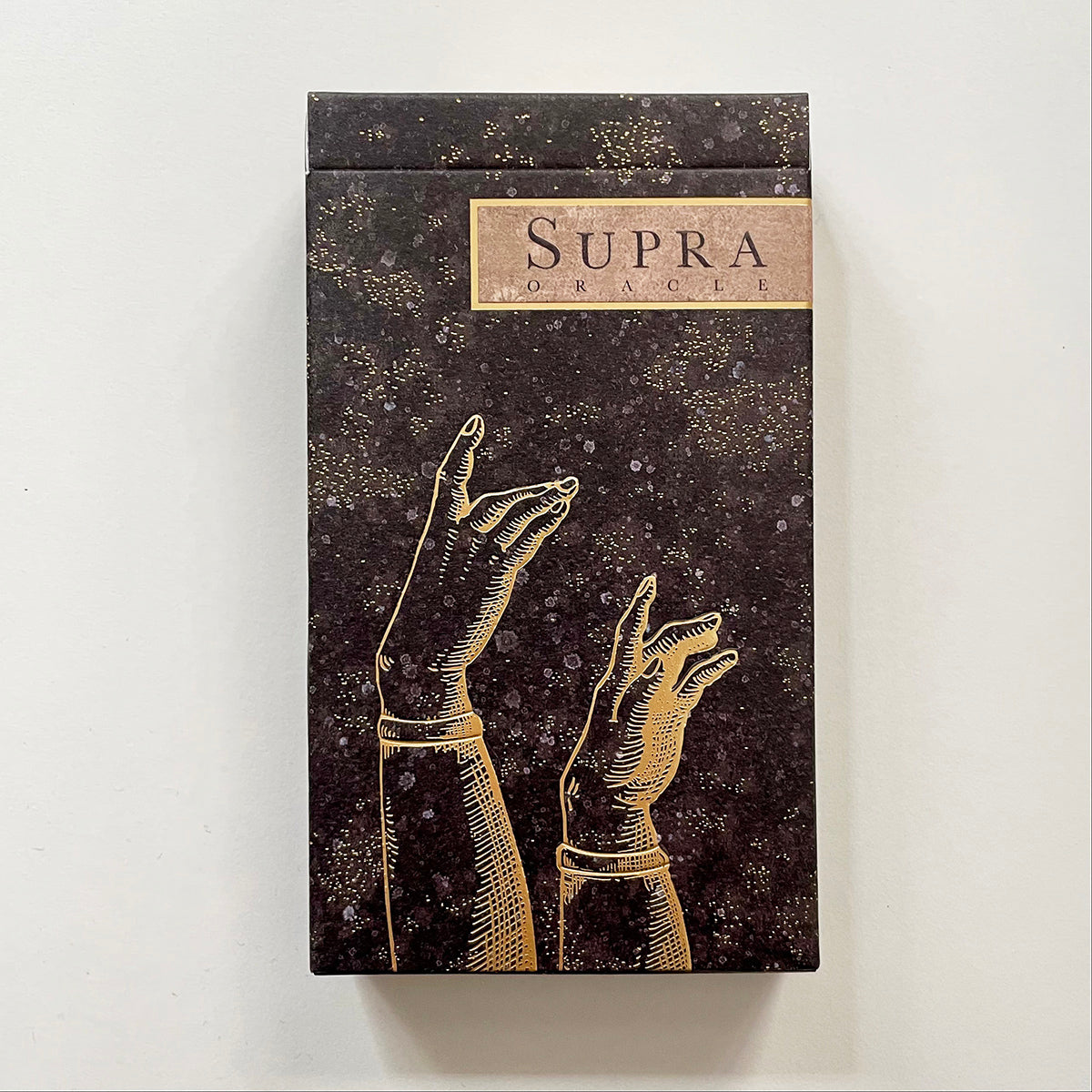 Supra Oracle Deck And Book