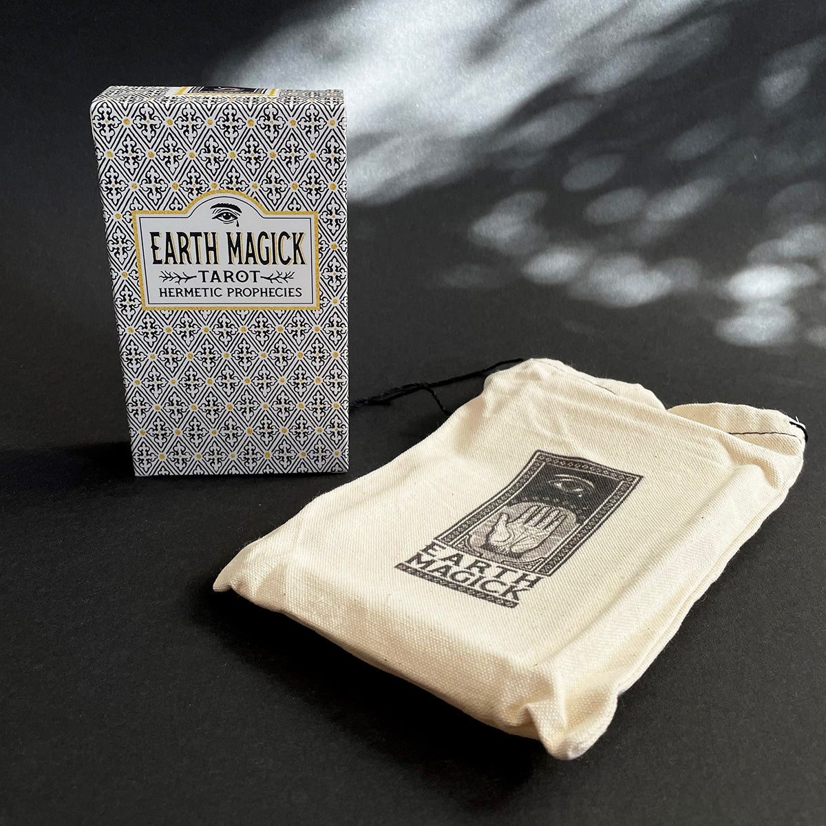 Earth Magick Tarot Deck - Amber Edition - Daniel Martin Diaz - Haus Nostromo
